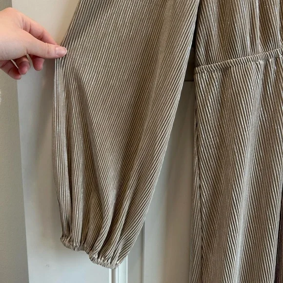 NWT Baltic Born Venus Pleated Maxi Dress Gold Size XXXL - Picture 5 of 8